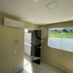 Casa à venda com 3 quartos, sendo 1 suíte, no condomínio Residencial Green Ville, Rio de Janeiro - RJ