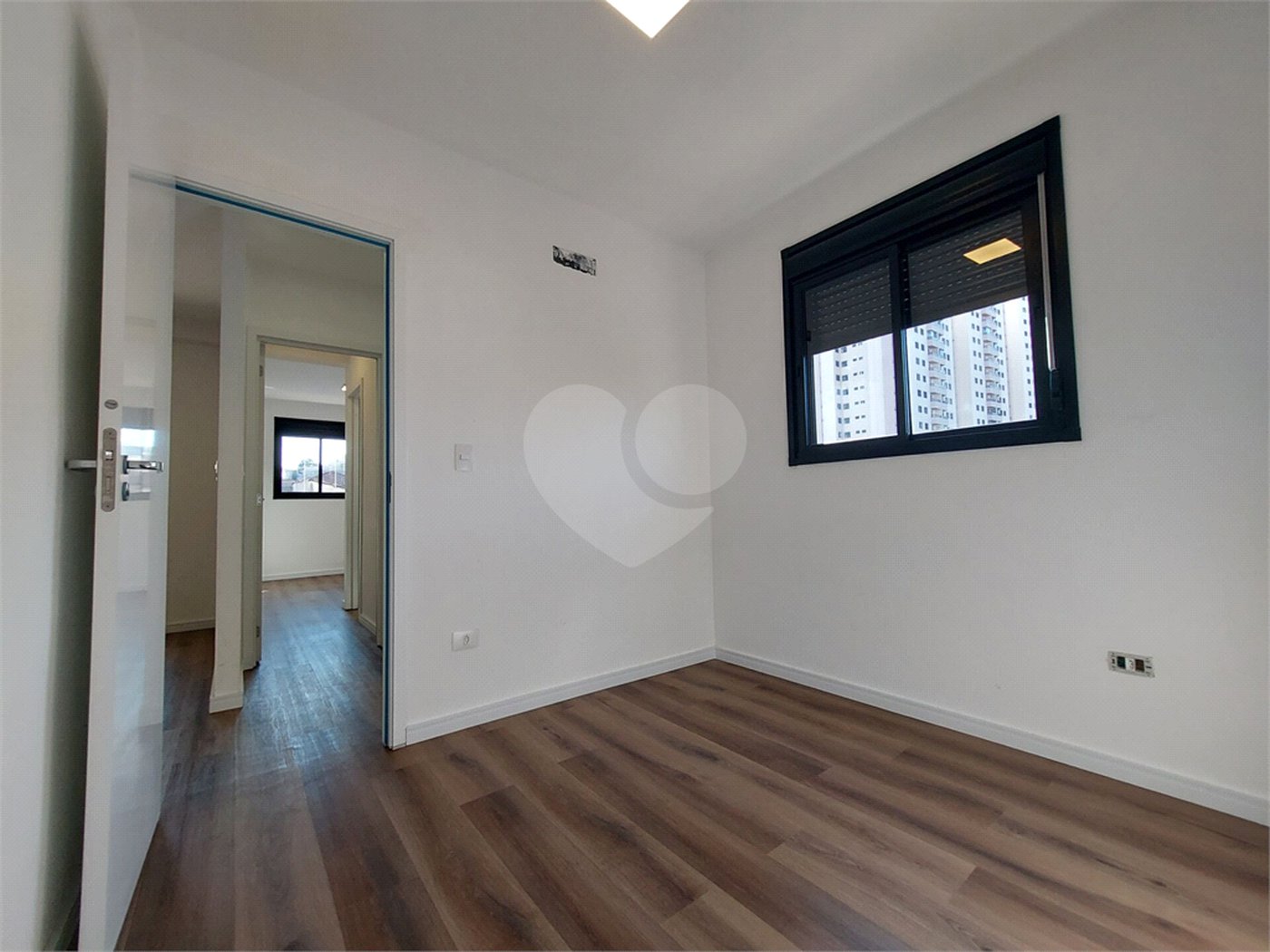 Apartamento à venda com 2 quartos, sendo 1 suíte, em Vila Moreira, Guarulhos, SP
