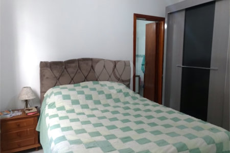 Sobrado à venda com 2 suítes em Jardim Maristela, Atibaia, SP