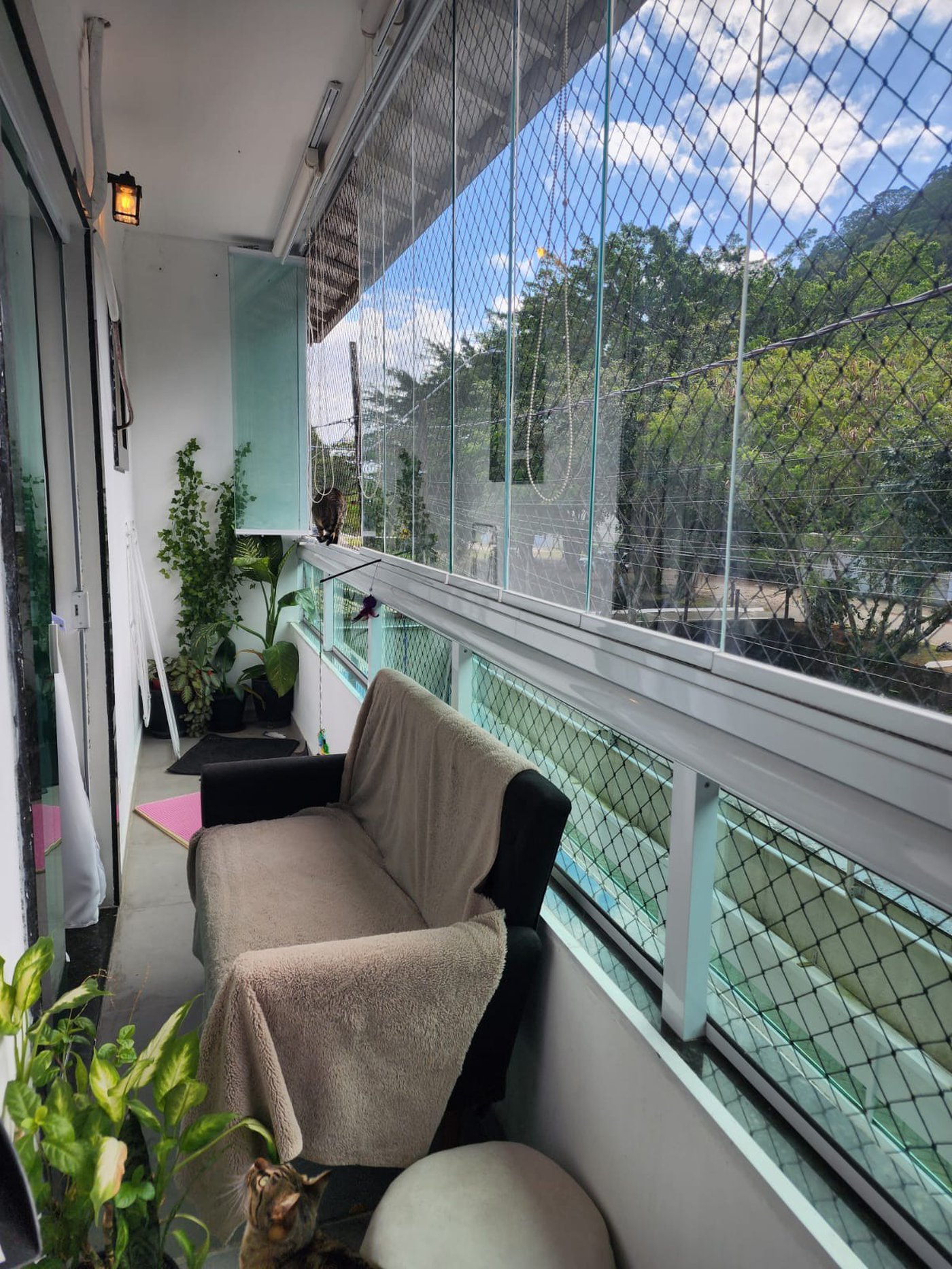 Casa à venda com 3 quartos, sendo 1 suíte, em Canto do Forte, Praia Grande - SP