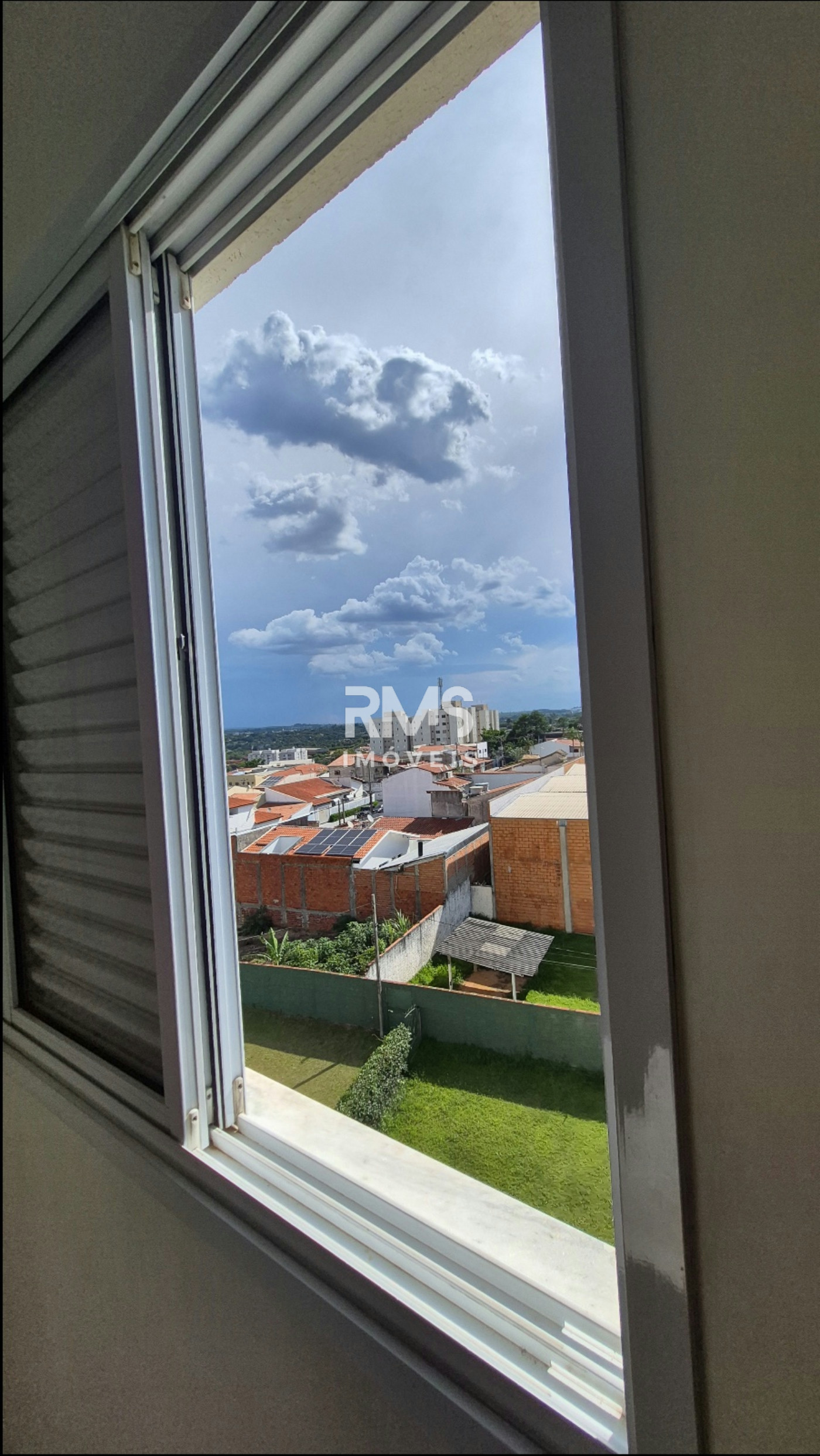 Apartamento à venda ou para alugar com 3 quartos, sendo 1 suíte, em Rancho Grande, Itu, SP