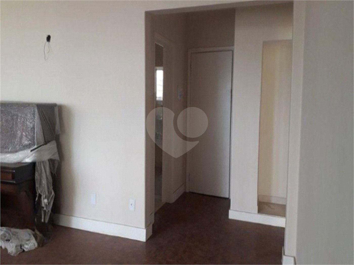Apartamento à venda com 2 quartos, sendo 1 suíte, em Santa Cecília, São Paulo, SP