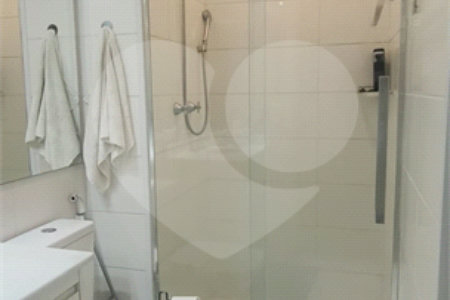 Apartamento à venda com 2 quartos, sendo 1 suíte, em Jardim Flor da Montanha, Guarulhos, SP