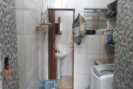 Sobrado à venda com 3 suítes em Vila Nivi, São Paulo, SP