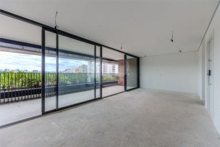 Apartamento à venda com 3 suítes em Vila Nova Conceição, São Paulo, SP