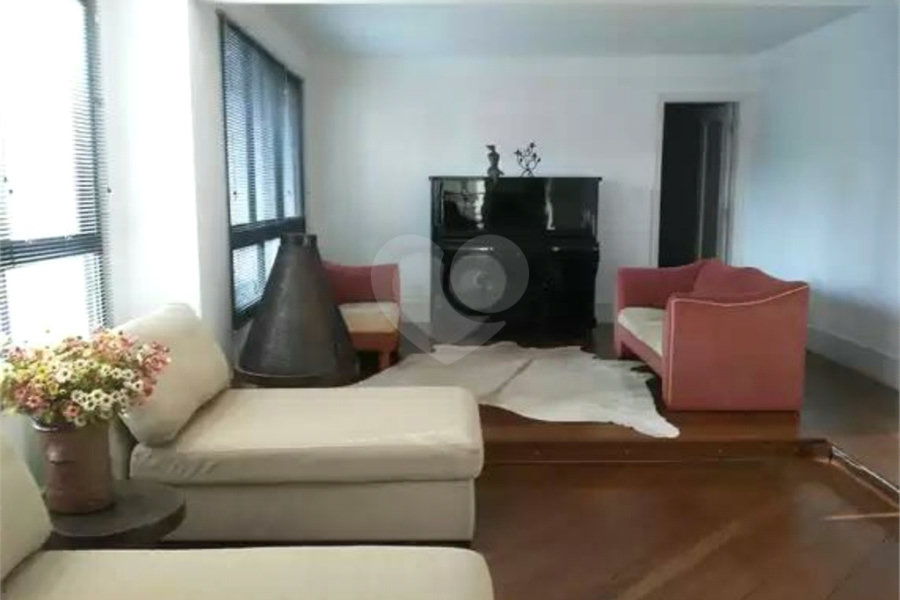 Apartamento à venda com 4 quartos, sendo 2 suítes,  em Santana, São Paulo, SP