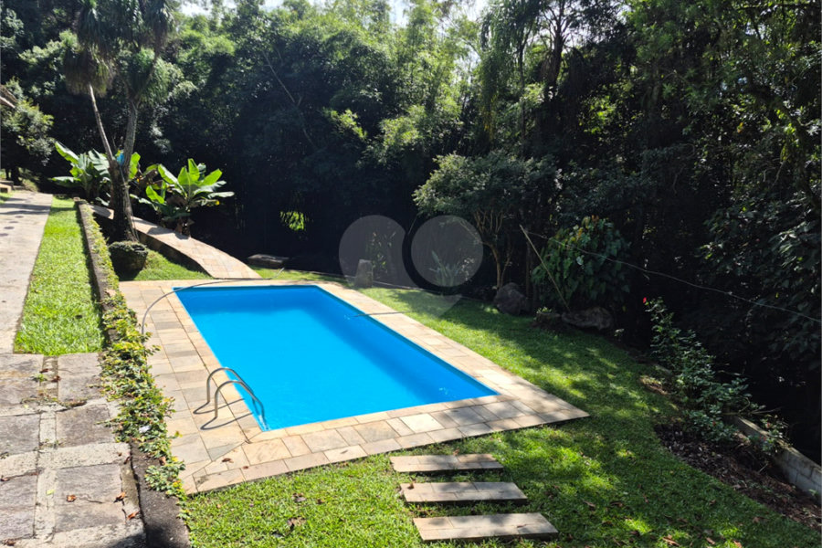 Casa Térrea à venda com 3 quartos, sendo 1 suíte,  em Serra da Cantareira, Mairiporã, SP