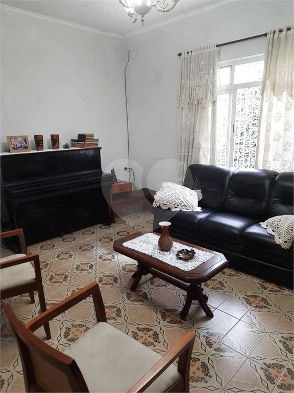Casa à venda com 4 quartos, sendo 1 suíte, em Jardim Trussardi, São Paulo, SP