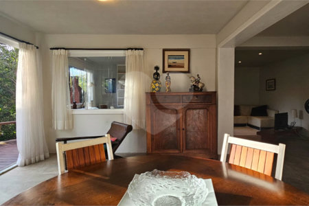 Casa à venda com 4 quartos, sendo 3 suítes, em João Fernandes, Armação dos Búzios, RJ