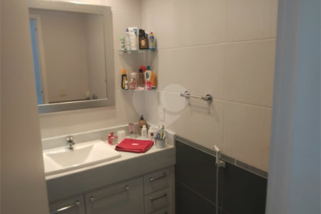 Apartamento à venda com 4 quartos, sendo 2 suítes, em Tijuca, Rio de Janeiro, RJ