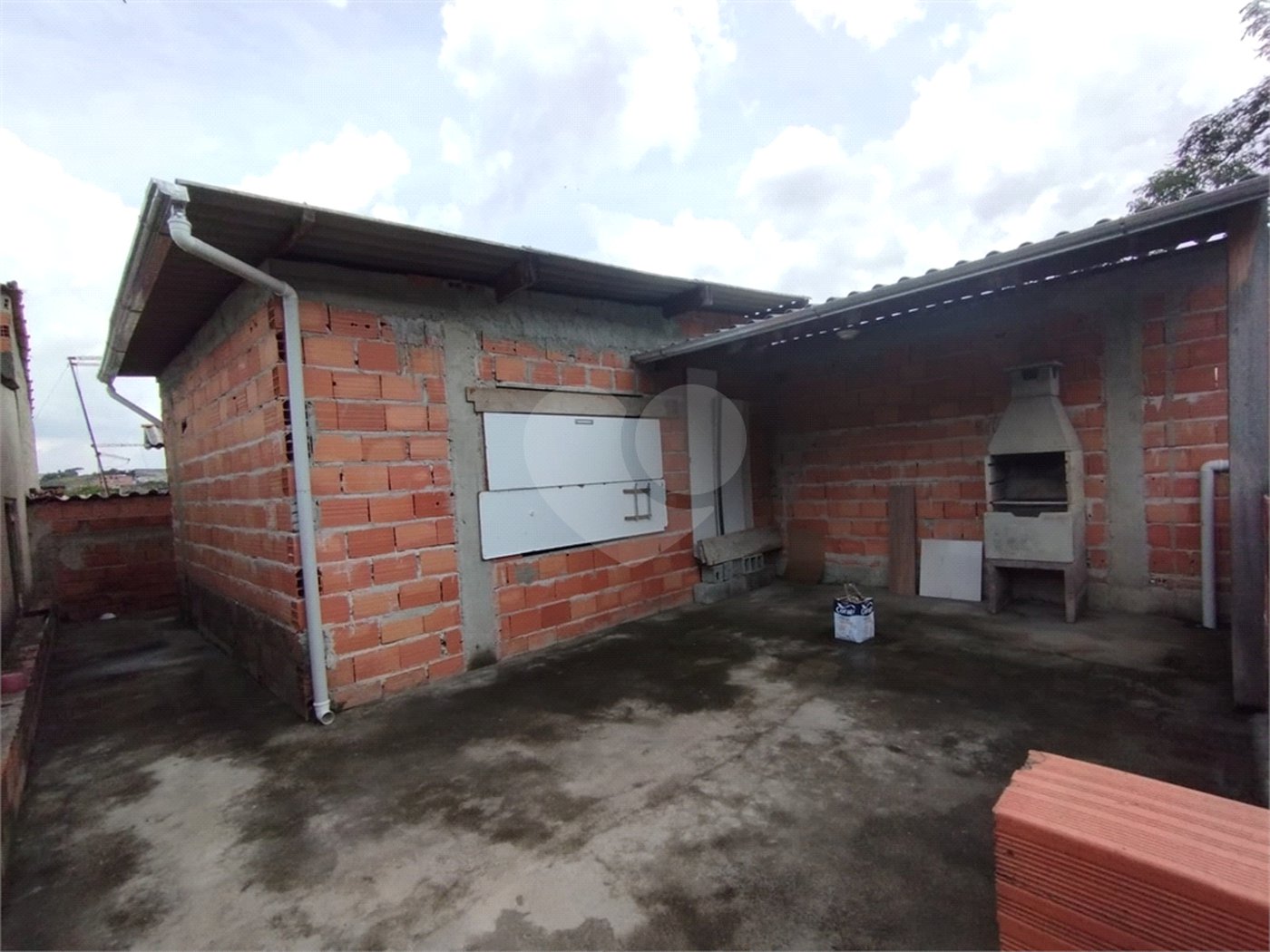 Casa à venda com 2 quartos em Jardim das Pedras, São Paulo, SP