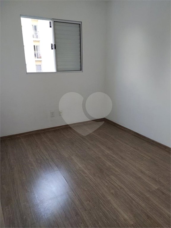 Apartamento à venda com 2 quartos em Lopes de Oliveira, Sorocaba, SP