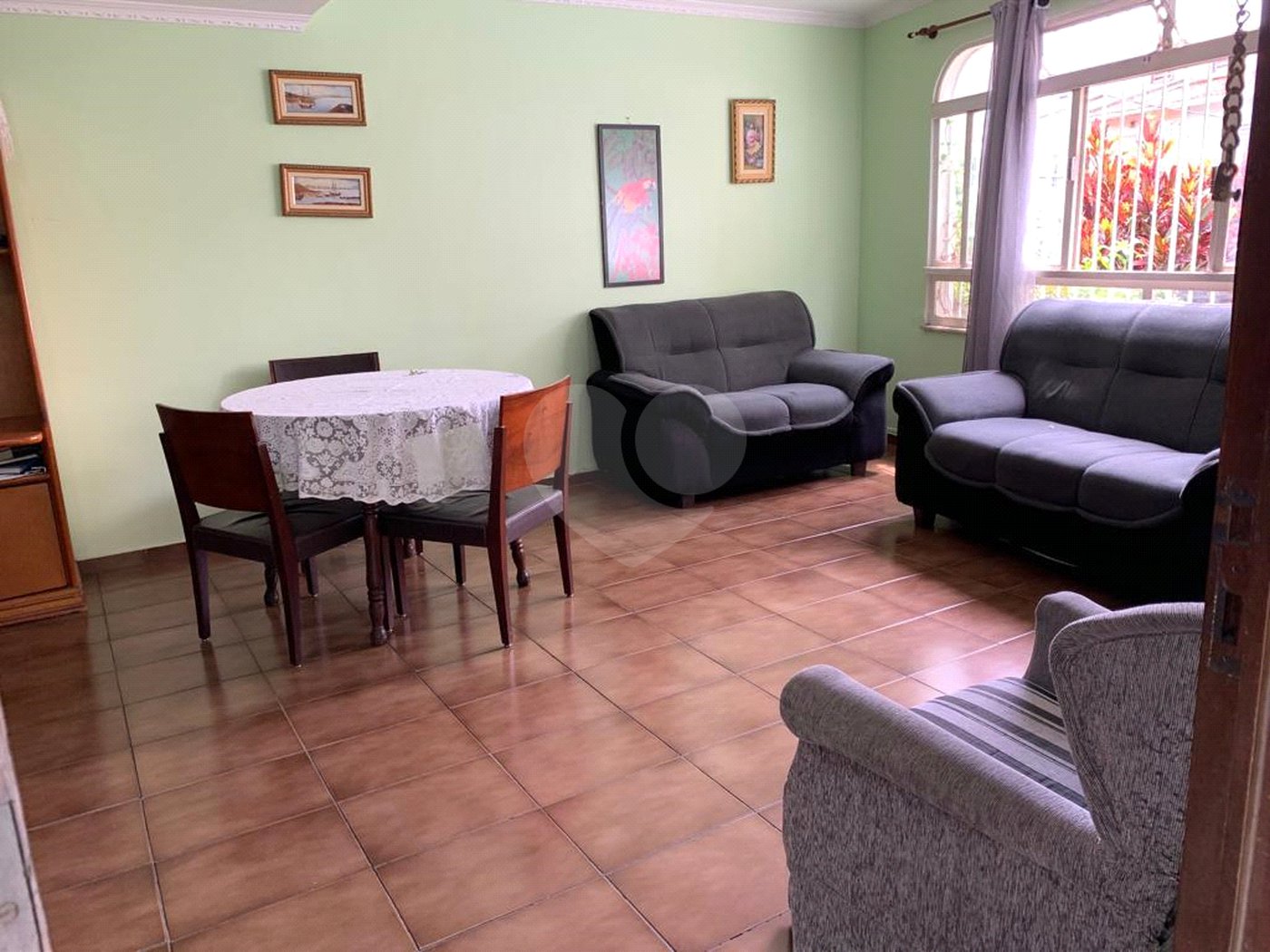 Casa à venda com 3 quartos, sendo 1 suíte,  em Bosque da Saúde, São Paulo, SP