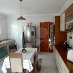 Casa à venda com 4 quartos, sendo 1 suíte, no condomínio Monte Líbano, Rio de Janeiro - RJ