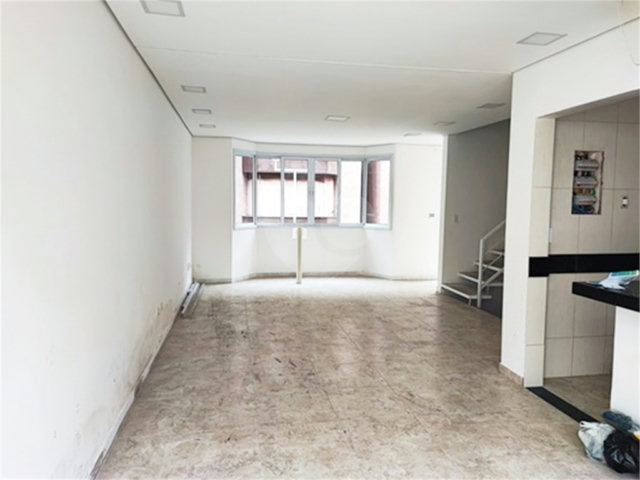 Casa à venda com 3 quartos, sendo 1 suíte,  no condomínio Ouro Verde, Guarulhos - SP