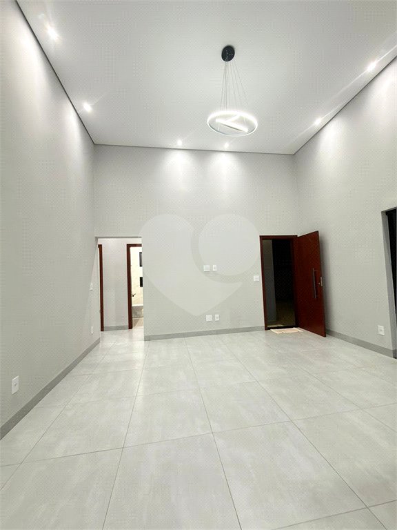 Casa à venda com 3 quartos, sendo 1 suíte, em Jardim Santa Cecília, Ribeirão Preto, SP