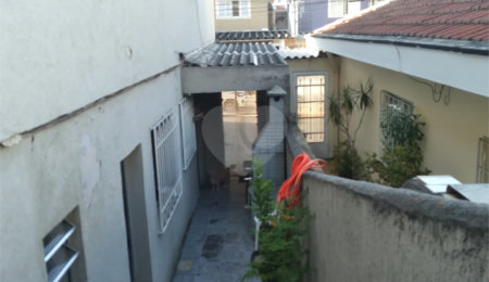 Sobrado à venda com 6 quartos, sendo 1 suíte,  em Vila Sabrina, São Paulo, SP