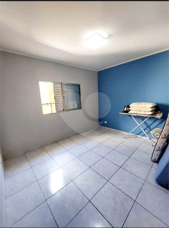 Sobrado à venda com 2 quartos, sendo 1 suíte, em Tremembé, São Paulo, SP