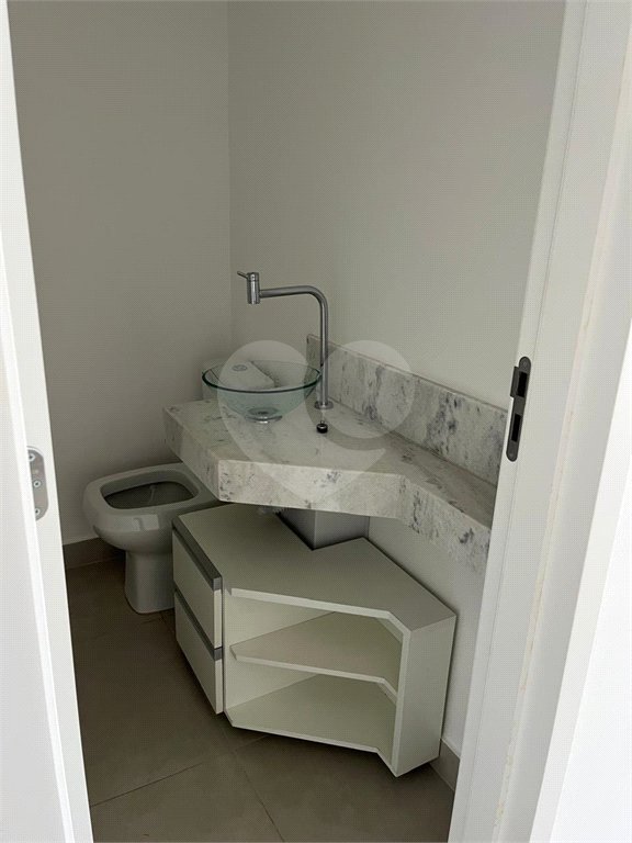 Apartamento à venda com 1 suíte em Vila Thais, Atibaia, SP