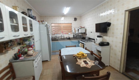Casa à venda com 4 quartos, sendo 1 suíte,  em Tremembé, São Paulo, SP