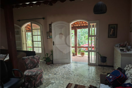 Chácara à venda com 4 quartos em Avecuia, Porto Feliz, SP