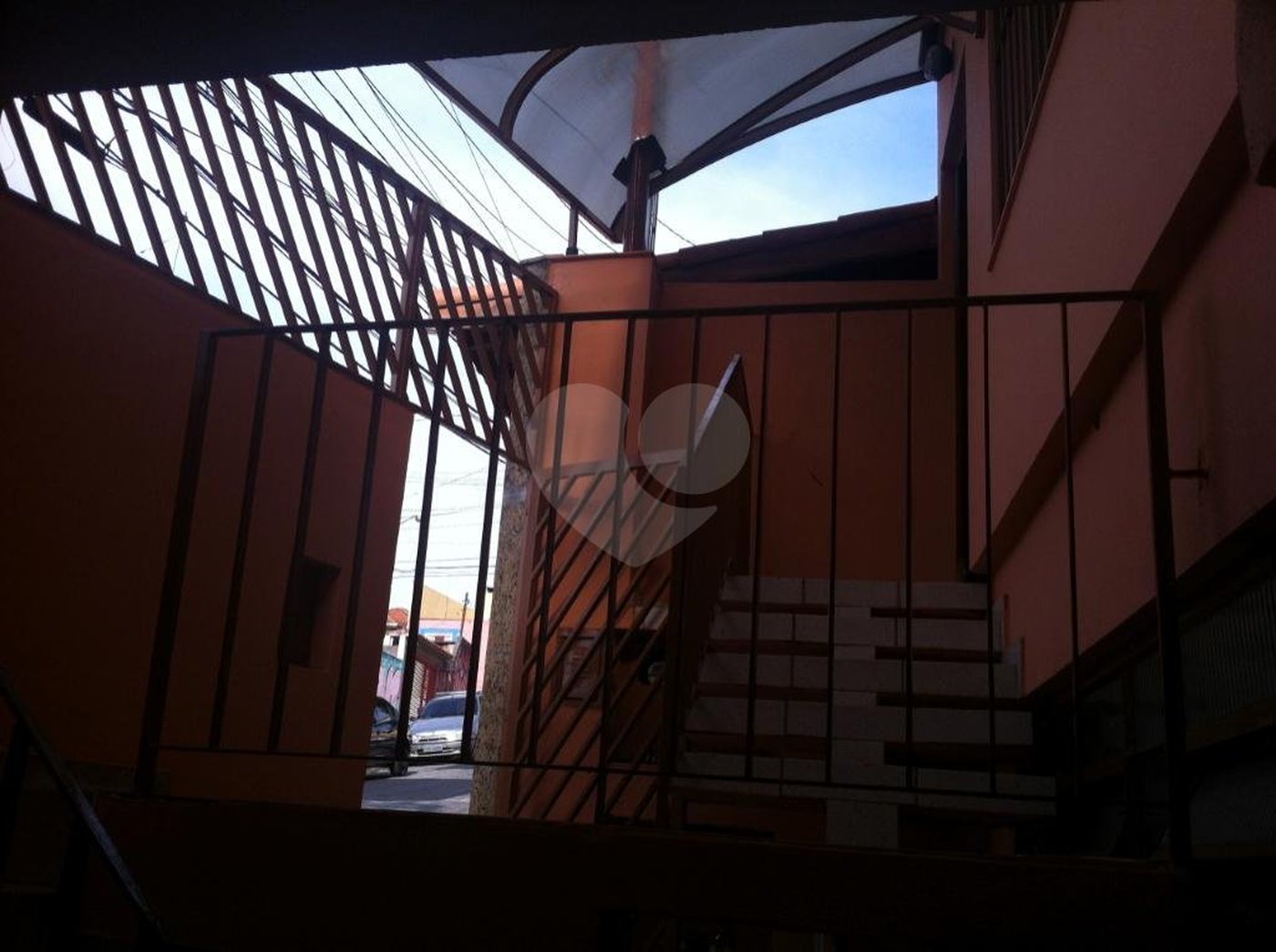 Sobrado à venda com 3 quartos, sendo 1 suíte, em Chora Menino, São Paulo, SP