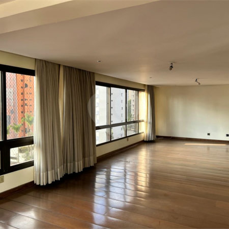 Apartamento à venda com 4 suítes em Santana, São Paulo, SP
