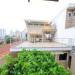 Sobrado à venda com 4 quartos, sendo 3 suítes, em Vila Mazzei, São Paulo, SP