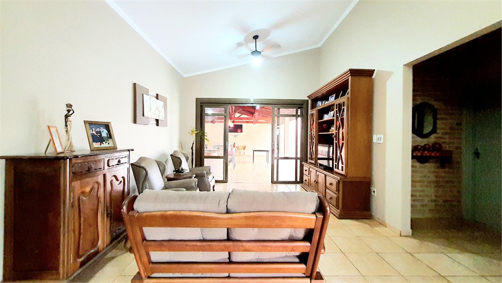 Casa de Vila à venda com 2 quartos, sendo 1 suíte,  em Residencial e Comercial Palmares, Ribeirão Preto, SP