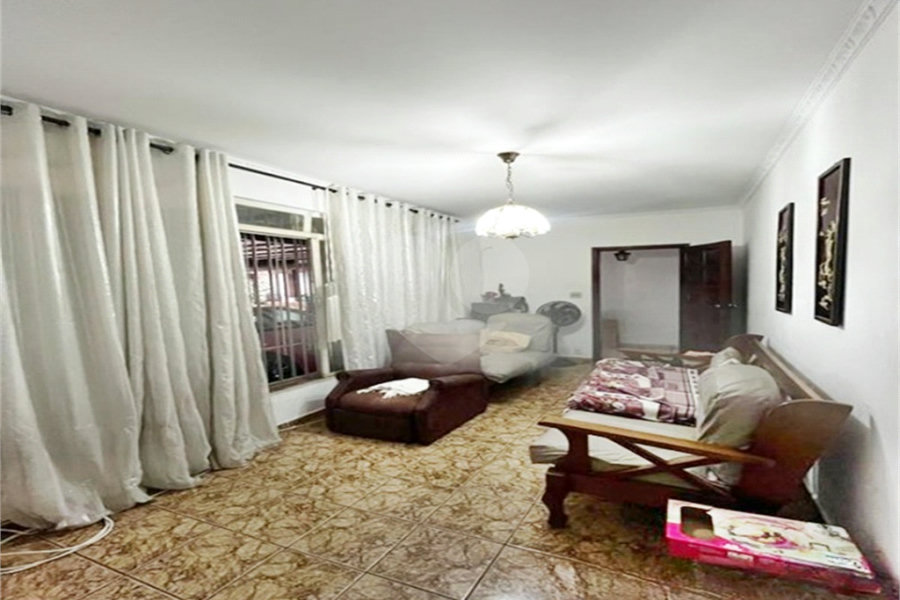 Sobrado à venda com 2 quartos em Santana, São Paulo, SP