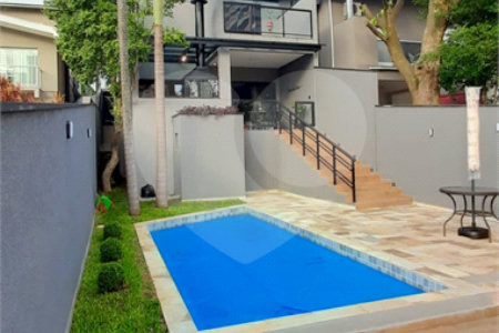 Casa à venda com 4 suítes em Jardim Prudência, São Paulo, SP