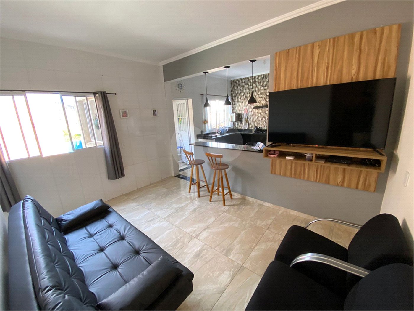 Casa à venda com 2 quartos, sendo 1 suíte, em Jardim Santa Inês, Suzano, SP