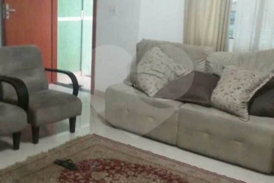 Sobrado à venda com 3 quartos, sendo 1 suíte, em Vila Nova Cachoeirinha, São Paulo, SP