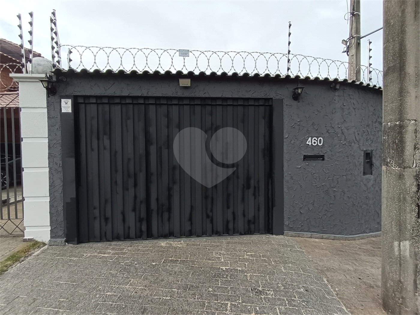 Casa à venda com 3 quartos, sendo 1 suíte,  em Jardim Santa Rosália, Sorocaba, SP