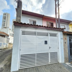 Casa à venda com 2 quartos, sendo 1 suíte, em Santa Teresinha, São Paulo, SP