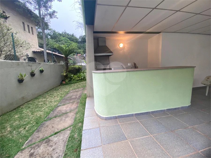 Casa térrea com 3 quartos para alugar no Jardim dos Estados, São Paulo - SP