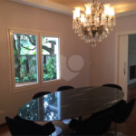Casa à venda com 4 quartos, sendo 2 suítes, no condomínio Residencial Morumbi, São Paulo - SP