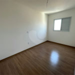 Apartamento à venda com 2 quartos, sendo 1 suíte,  em Parada Inglesa, São Paulo, SP