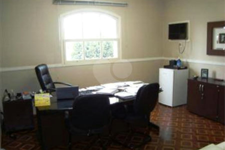 Casa à venda com 4 quartos, sendo 3 suítes, em Vila Alpina, Santo André, SP