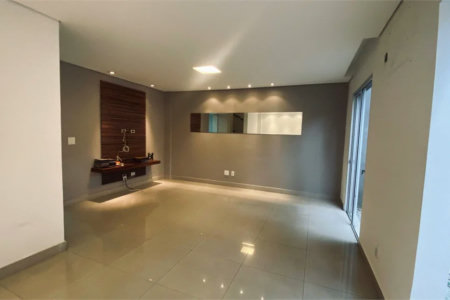 Casa à venda com 3 suítes no condomínio Vilas 2, São Paulo - SP