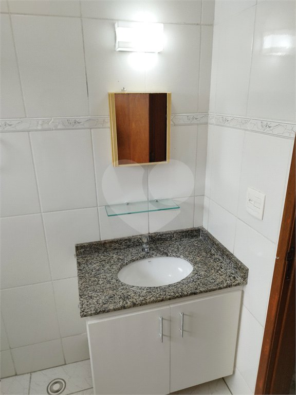Casa para alugar com 2 quartos, sendo 1 suíte,  em Jabaquara, São Paulo, SP