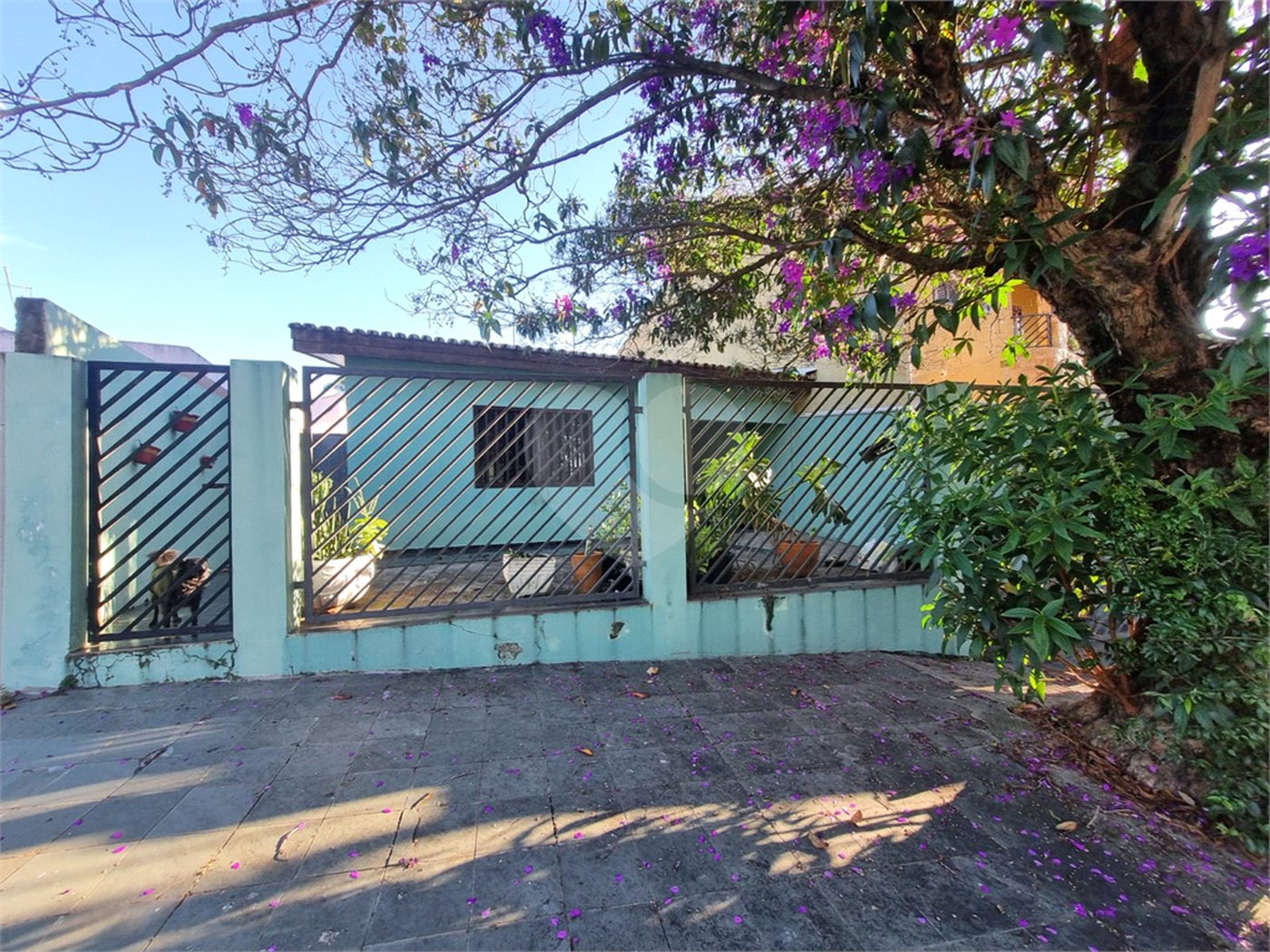 Casa à venda com 4 quartos, sendo 1 suíte,  em Jardim Guarujá, Sorocaba, SP
