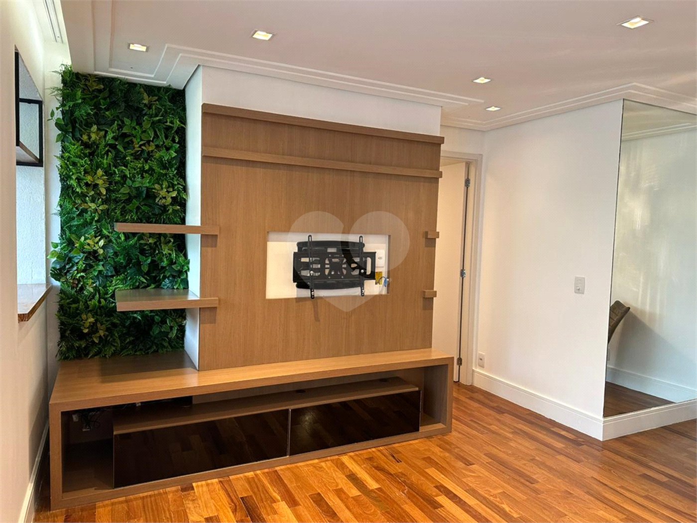 Apartamento à venda com 3 quartos, sendo 1 suíte, em Lar São Paulo, São Paulo, SP