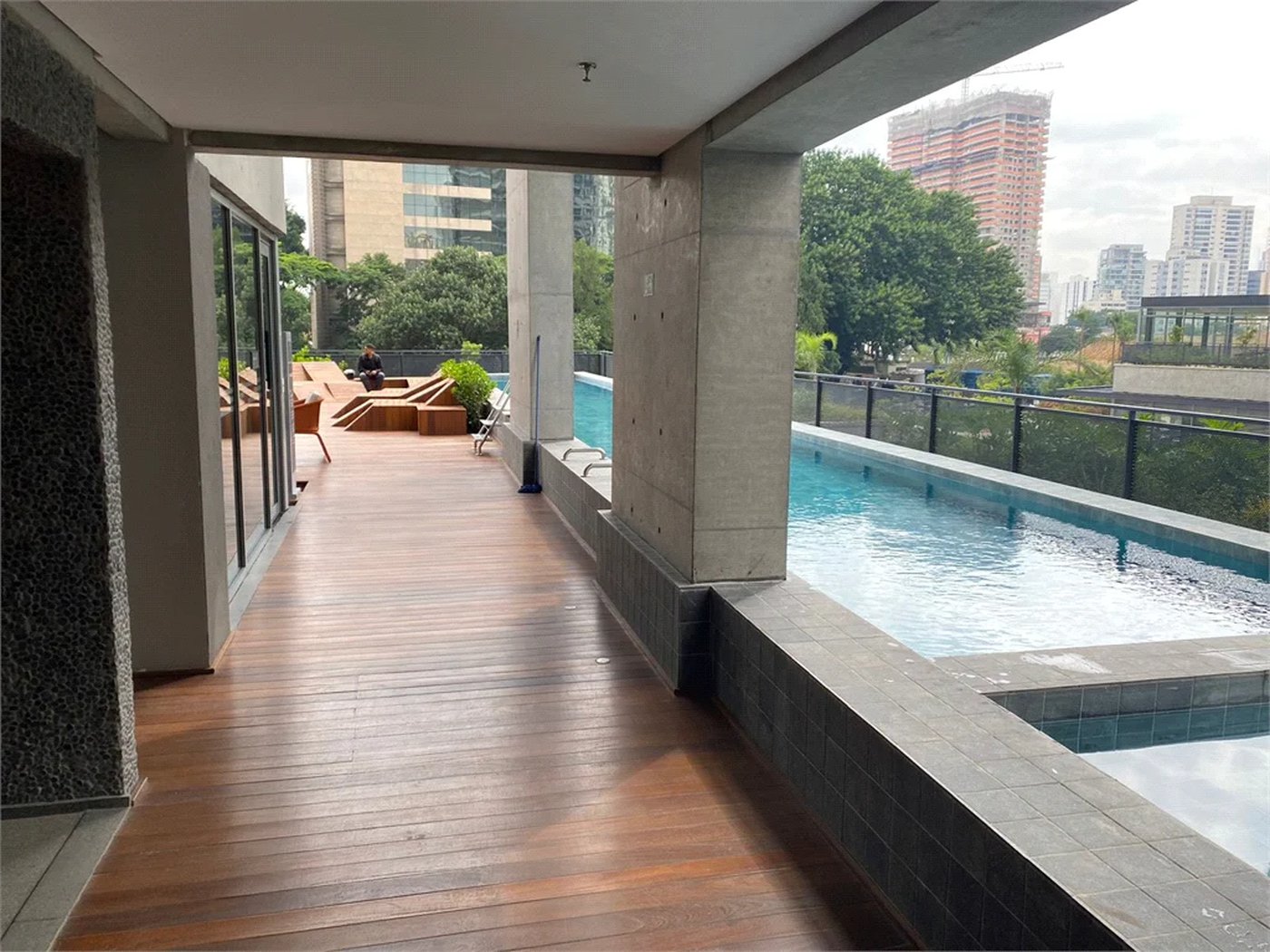 Apartamento à venda com 3 suítes em Jardim das Acácias, São Paulo, SP