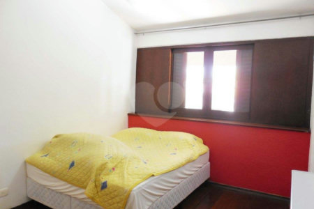 Sobrado à venda ou para alugar com 4 quartos, sendo 1 suíte, em Alto da Boa Vista, São Paulo, SP