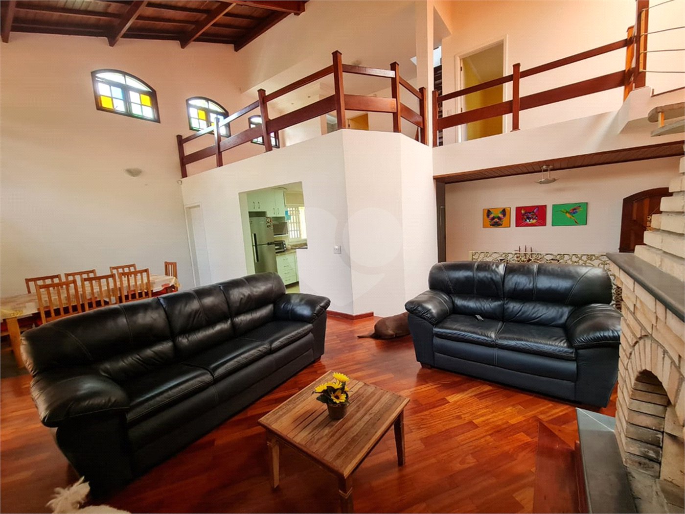 Sobrado à venda com 4 quartos, sendo 1 suíte,  em Jardim Leonor Mendes de Barros, São Paulo, SP