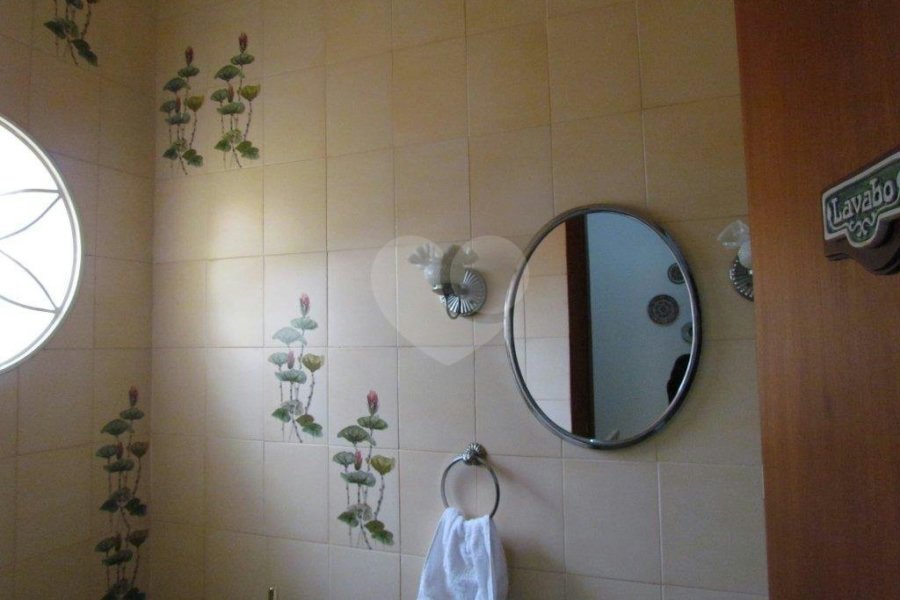 Casa Térrea à venda com 3 quartos, sendo 1 suíte, em Horto Florestal, São Paulo, SP