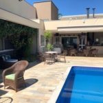 Casa à venda com 5 suítes no condomínio Terras de Mont Serrat, Salto - SP