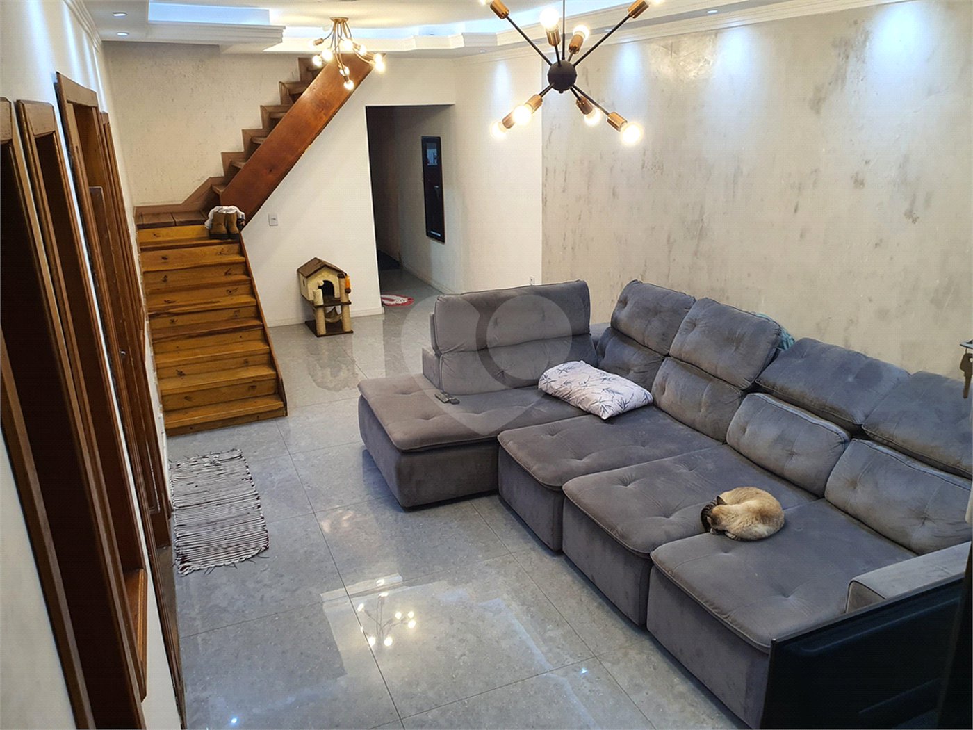 Sobrado à venda com 2 quartos, sendo 1 suíte, em Jardim Meliunas, São Paulo, SP