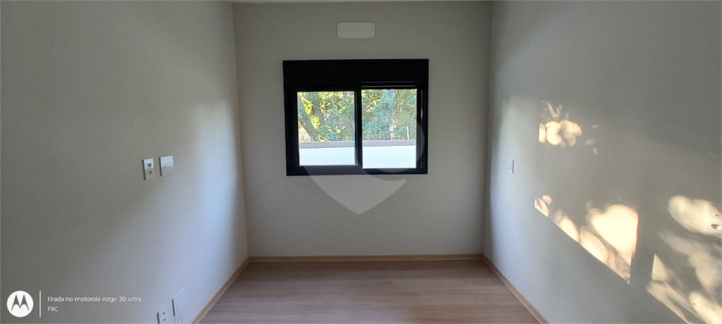 Casa à venda com 3 suítes no condomínio Reserva Ybyra, Atibaia - SP